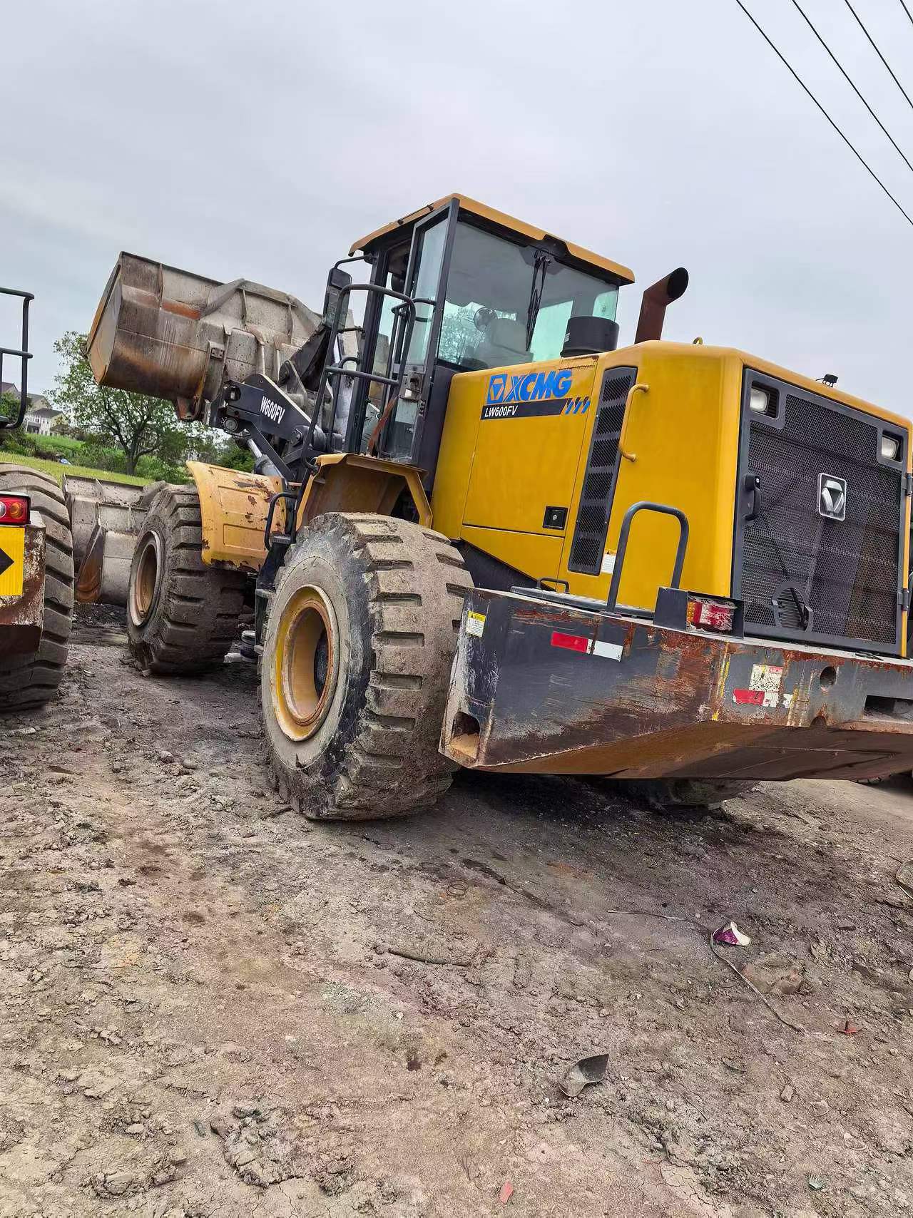 Buy XCMG LW600E Used Loader / 3