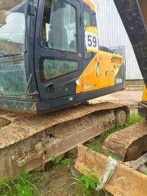 Buy Hyundai R215VS Used Excavator / 2 Buy Hyundai R215VS Used Excavator / 2