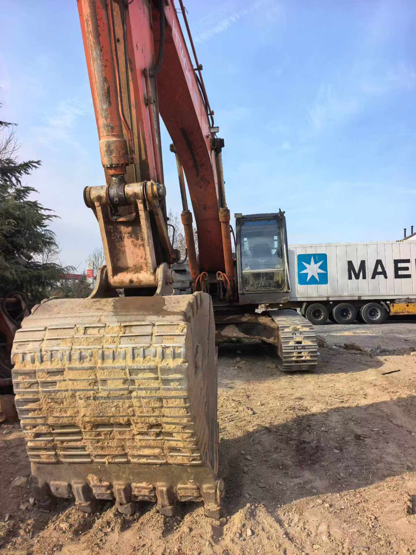 Buy Hitachi EX330 Used Excavator / 7