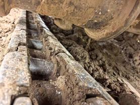 Buy Hyundai R215VS Used Excavator / 9 Buy Hyundai R215VS Used Excavator / 9