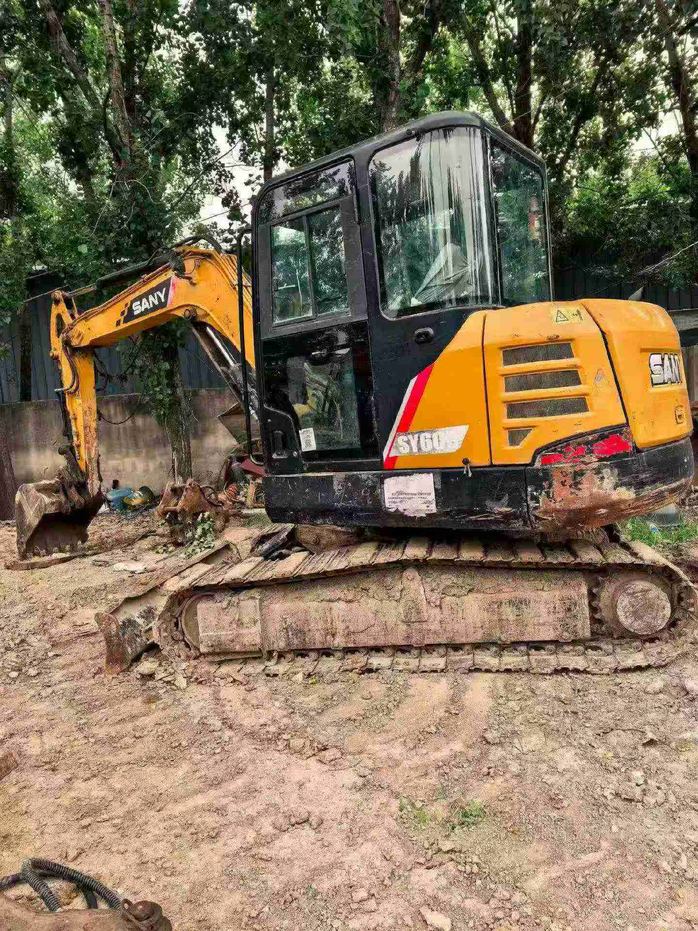 Buy Sany SY60 Used Excavator / 9