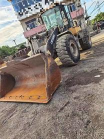 Buy XCMG LW500KV Used Loader / 2 Buy XCMG LW500KV Used Loader / 2