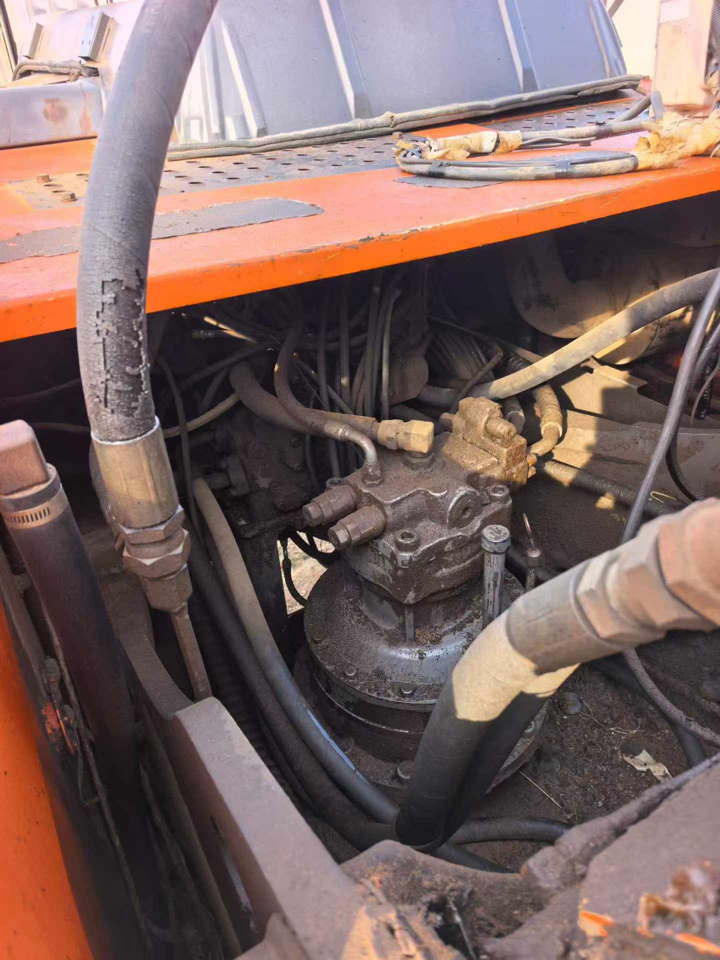 Buy Hitachi EX330 Used Excavator / 5