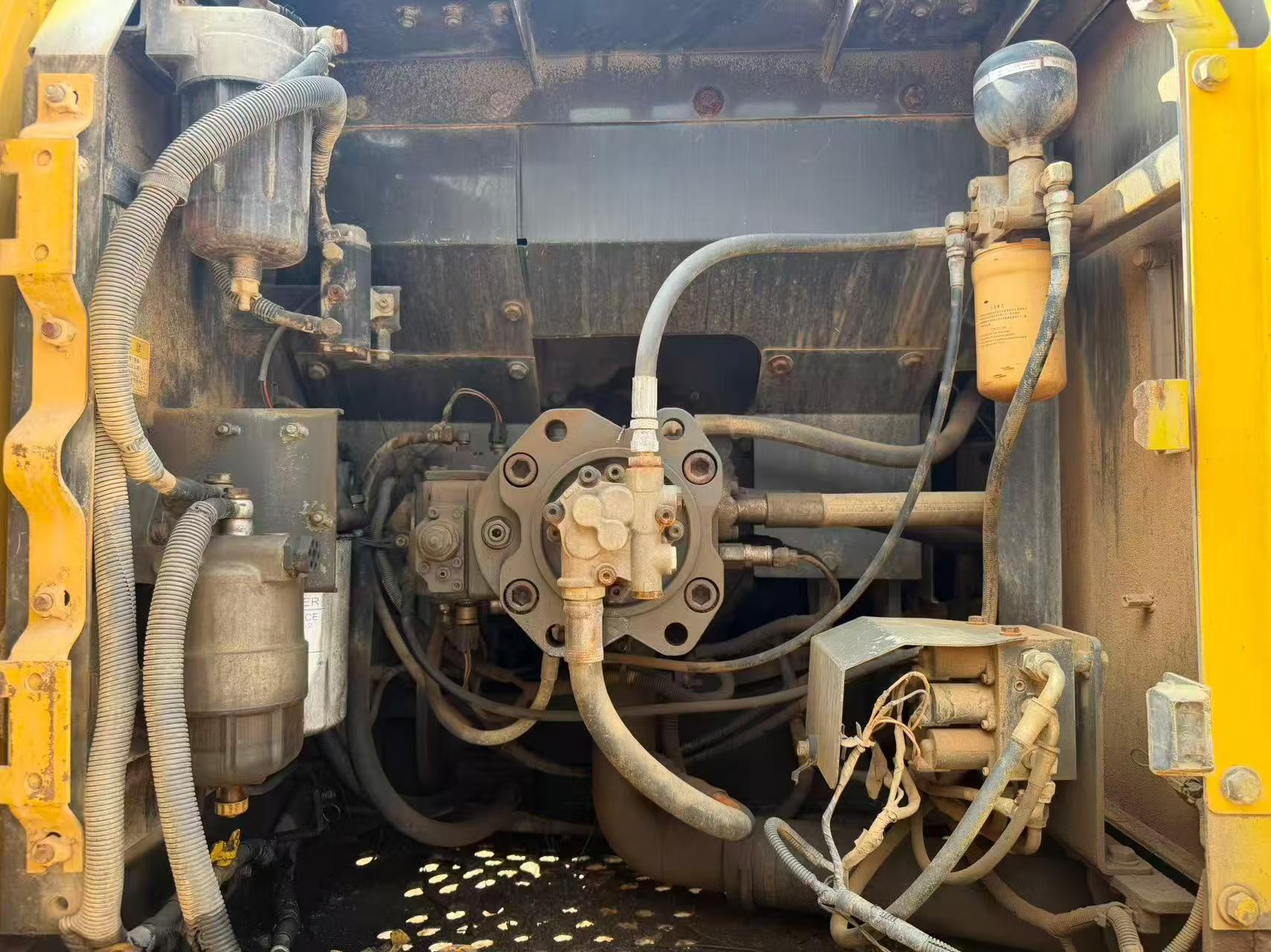 Buy Sumitomo SH210-5 Used Excavator / 9