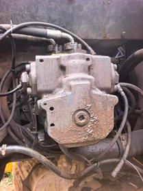 Buy Komatsu PC200-7 Used Excavator / 4 Buy Komatsu PC200-7 Used Excavator / 4