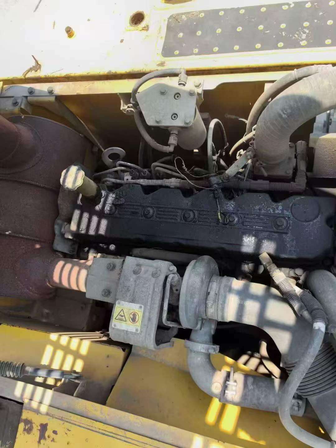 Buy Komatsu PC200-8 Used Excavator / 3
