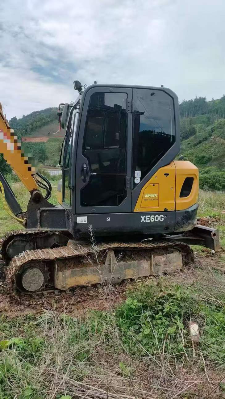 Buy XCMG XE60 Used Excavator / 2