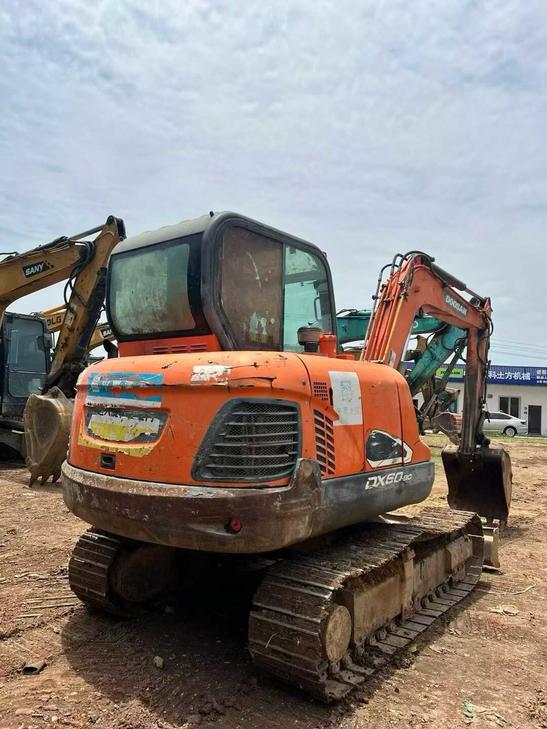 Buy Doosan DX60 Used Excavator / 1