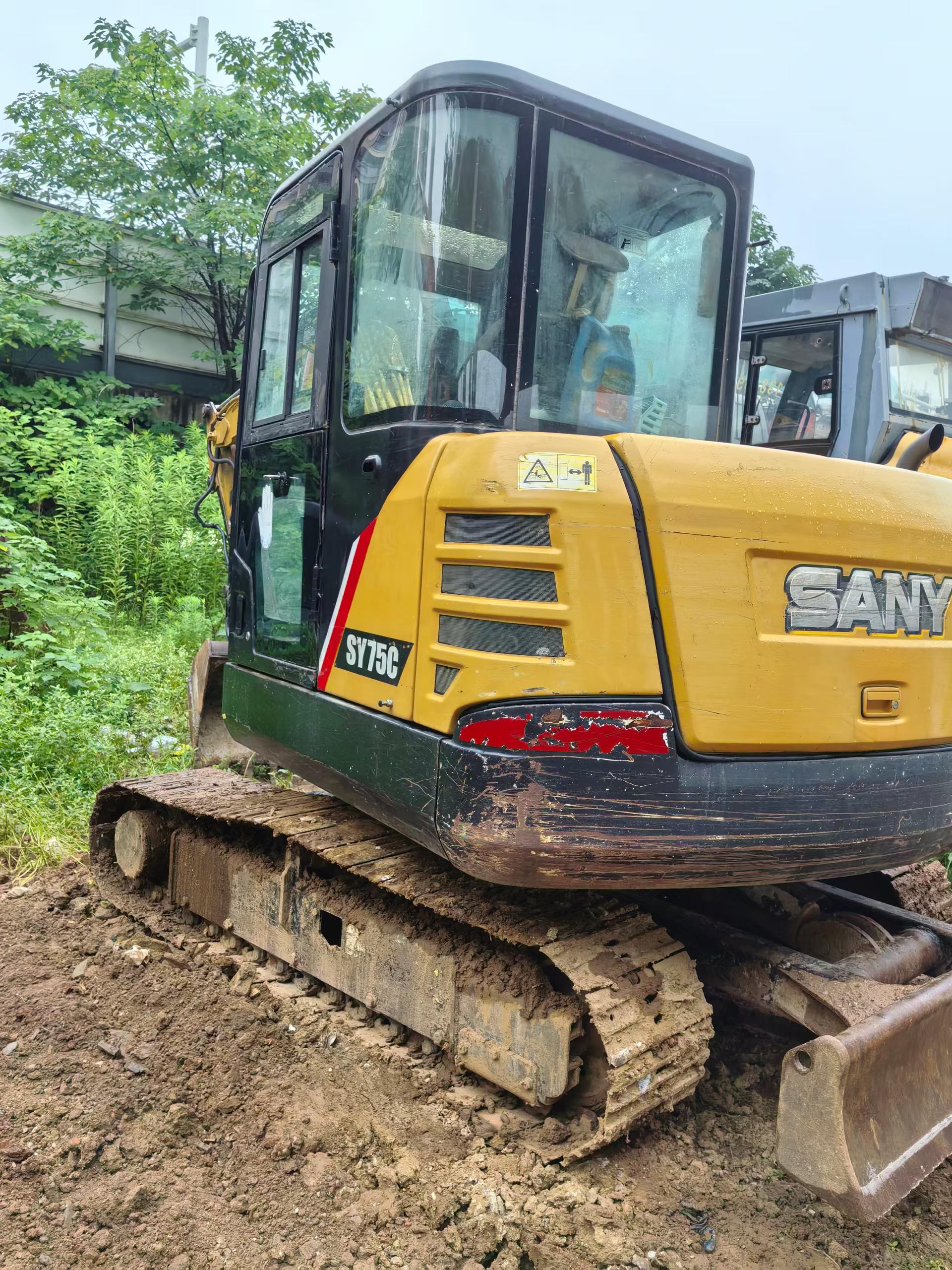 Buy Sany SY55 Used Excavator / 4