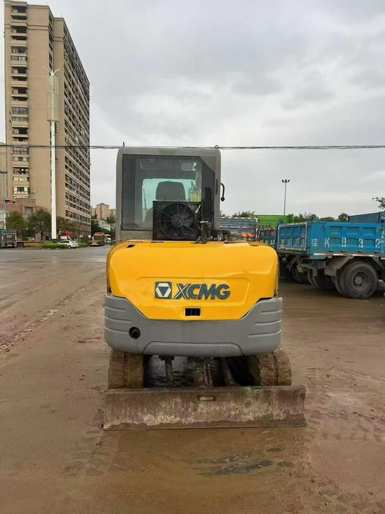 Buy XCMG XE40 Used Excavator / 1