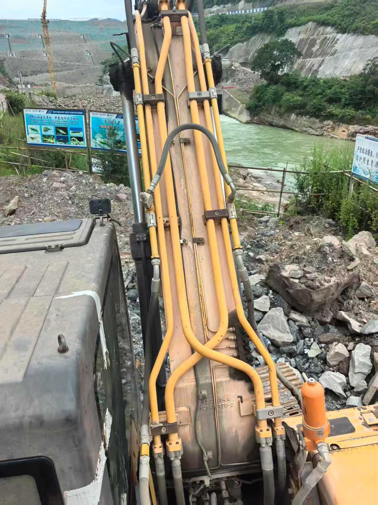 Buy Sany SY215C-8 Used Excavator / 3