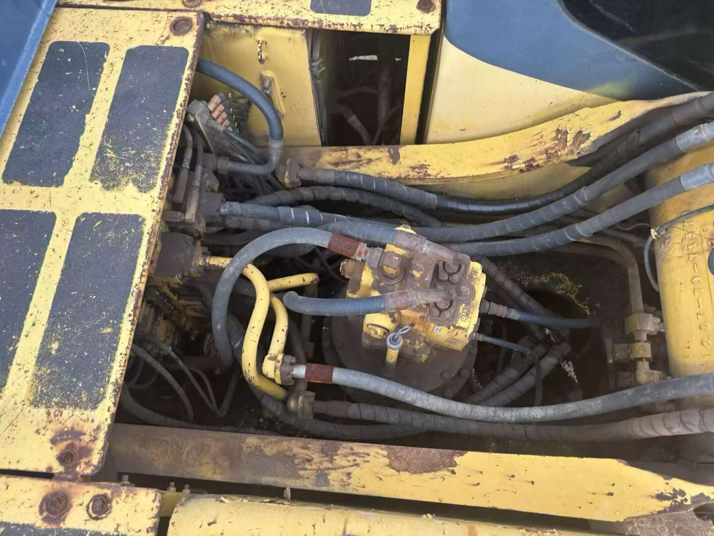 Buy Komatsu PC360-7 Used Excavator / 5
