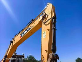 Buy Sany SY215C-8 Used Excavator / 2 Buy Sany SY215C-8 Used Excavator / 2
