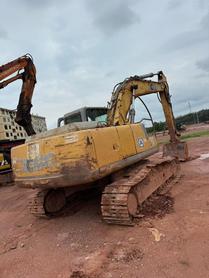 Buy XCMG XE215 Used Excavator / 2 Buy XCMG XE215 Used Excavator / 2