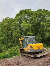 Buy XCMG XE65D Used Excavator / 2 Buy XCMG XE65D Used Excavator / 2