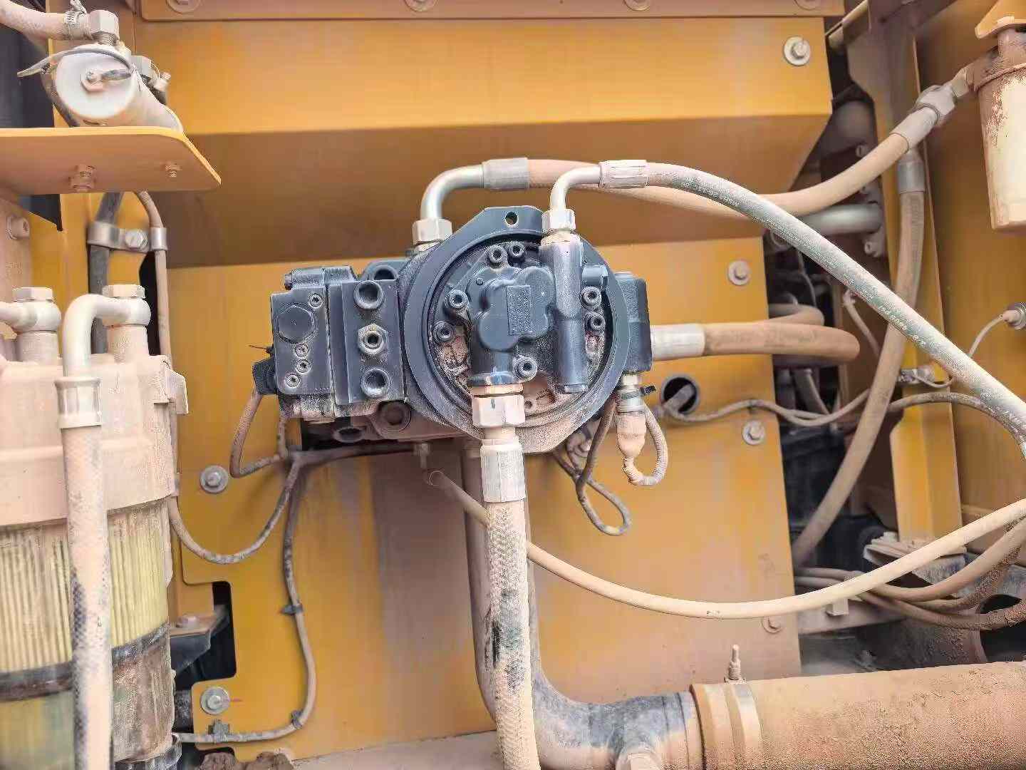 Buy Sany SY245H Used Excavator / 6