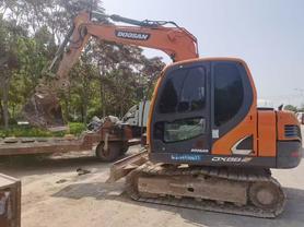 Buy Doosan DX75 Used Excavator / 3 Buy Doosan DX75 Used Excavator / 3