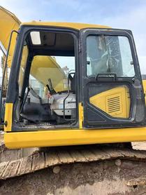 Buy Komatsu PC200-7 Used Excavator / 5 Buy Komatsu PC200-7 Used Excavator / 5