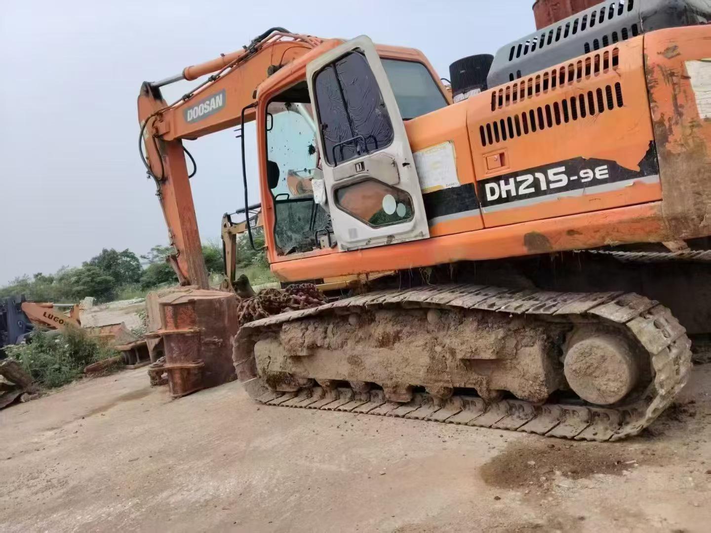 Buy Doosan DH215-9 Used Excavator / 1