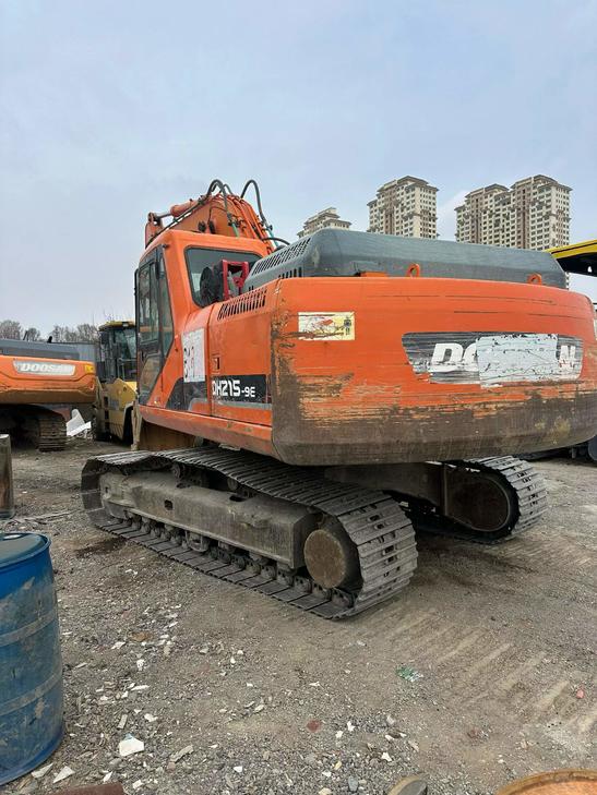 Buy Doosan DH215-9 Used Excavator / 1