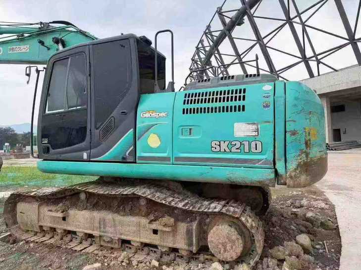 Buy Kobelco SK200 Used Excavator / 1