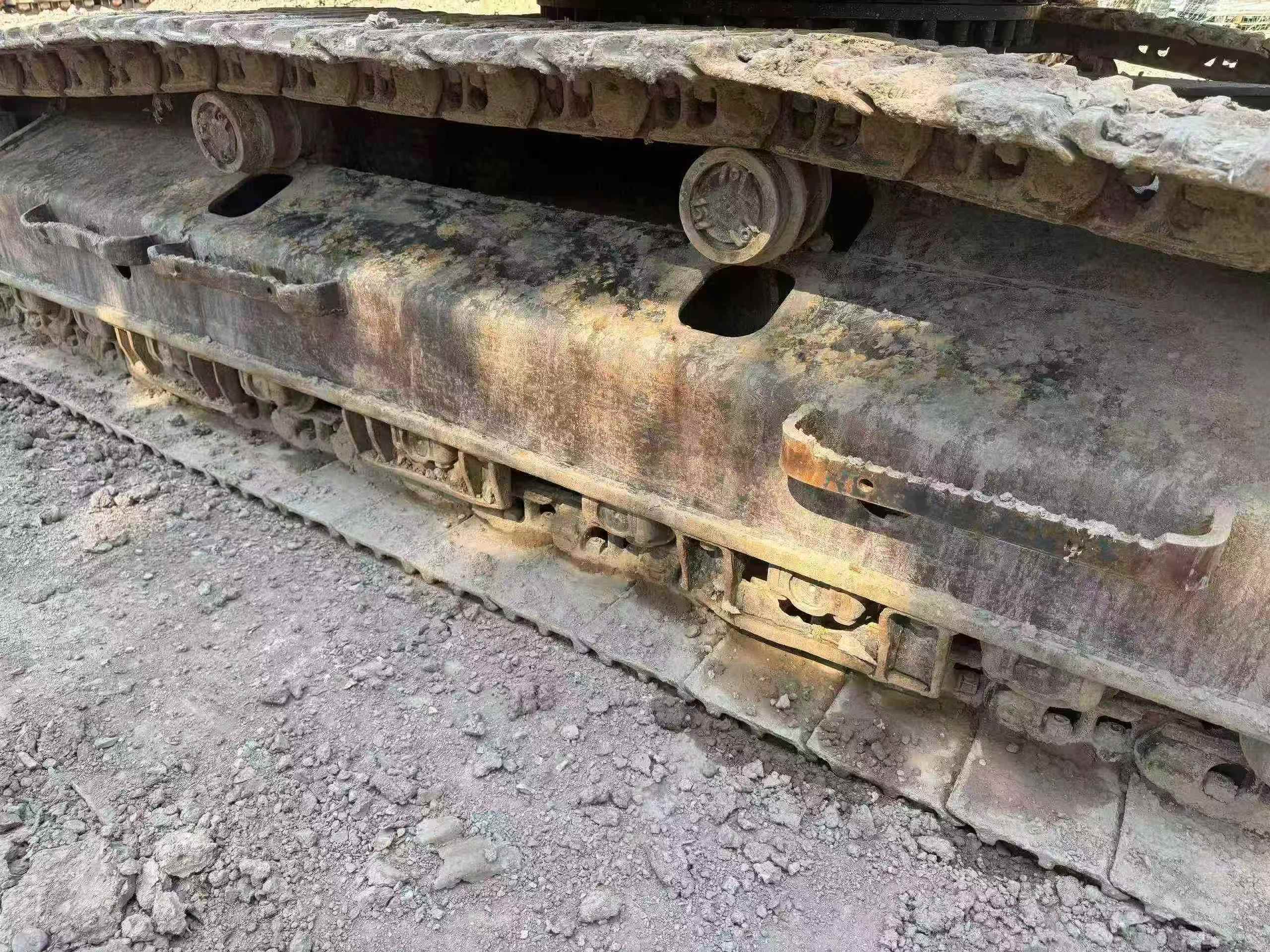 Buy Caterpillar 330B Used Excavator / 8