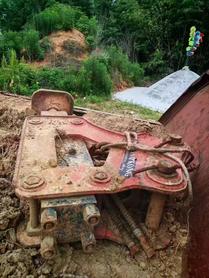 Buy XCMG XE75C Used Excavator / 4 Buy XCMG XE75C Used Excavator / 4