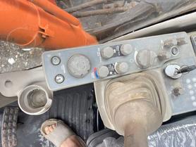 Buy Hitachi ZX200-5G Used Excavator / 5 Buy Hitachi ZX200-5G Used Excavator / 5