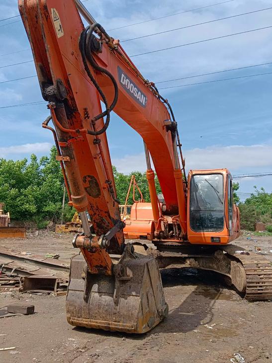 Buy Doosan S300 Used Excavator / 1