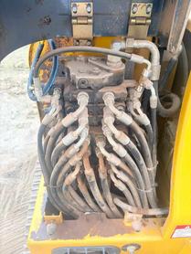 Buy XCMG XE60 Used Excavator / 5 Buy XCMG XE60 Used Excavator / 5