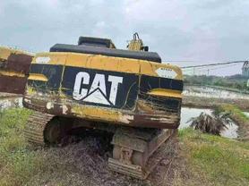 Buy Caterpillar 320V2 Used Excavator / 3 Buy Caterpillar 320V2 Used Excavator / 3