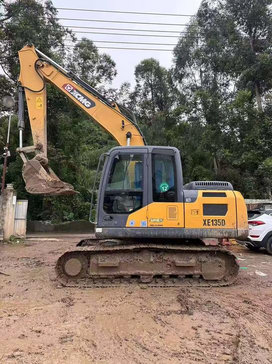 Buy XCMG LW130FV Used Loader / 1