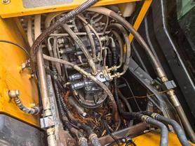 Buy XCMG XE135B Used Excavator / 2 Buy XCMG XE135B Used Excavator / 2