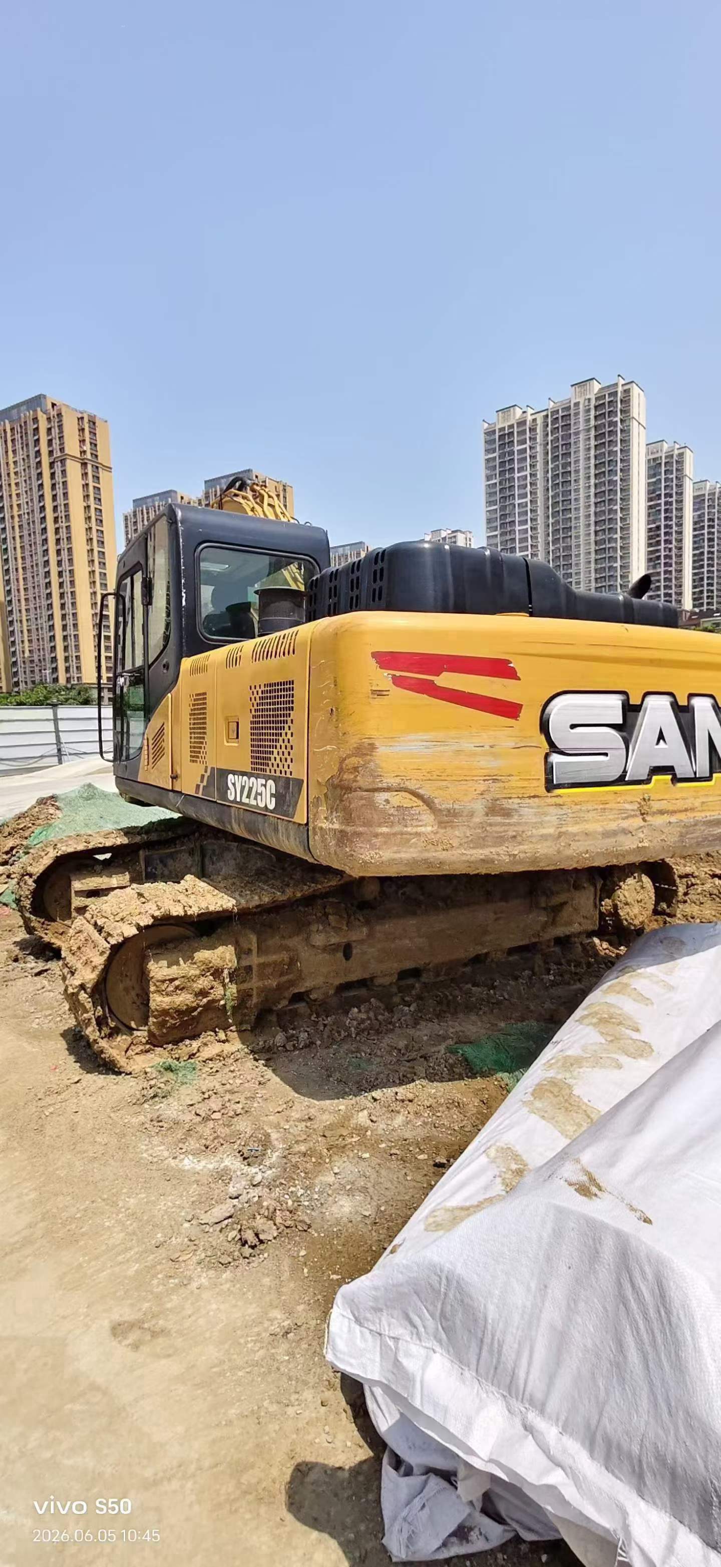 Buy Sany SY195C Used Excavator / 2