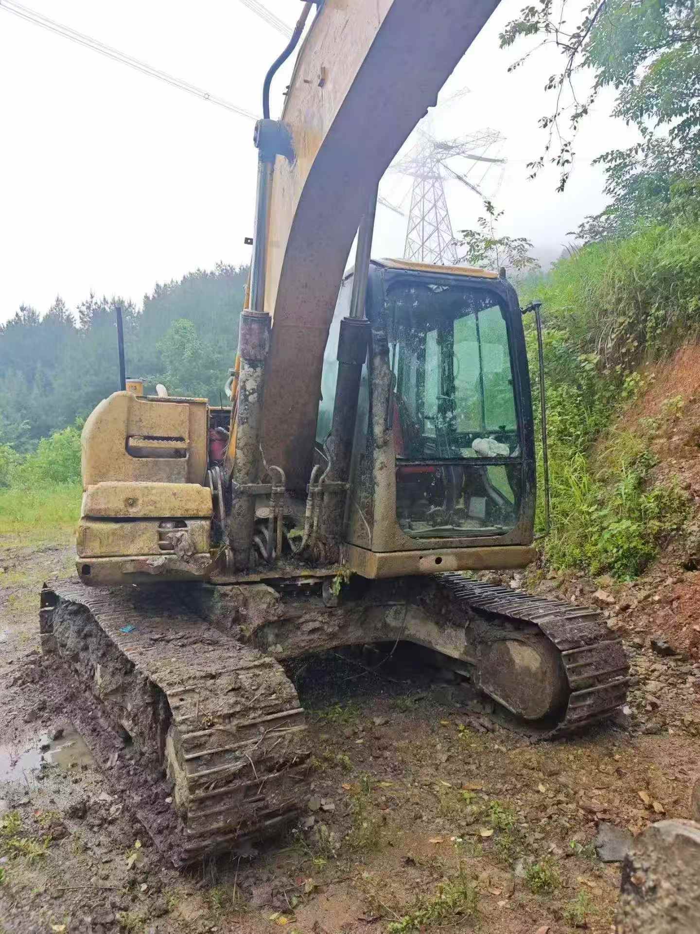 Buy Caterpillar 312D Used Excavator / 4