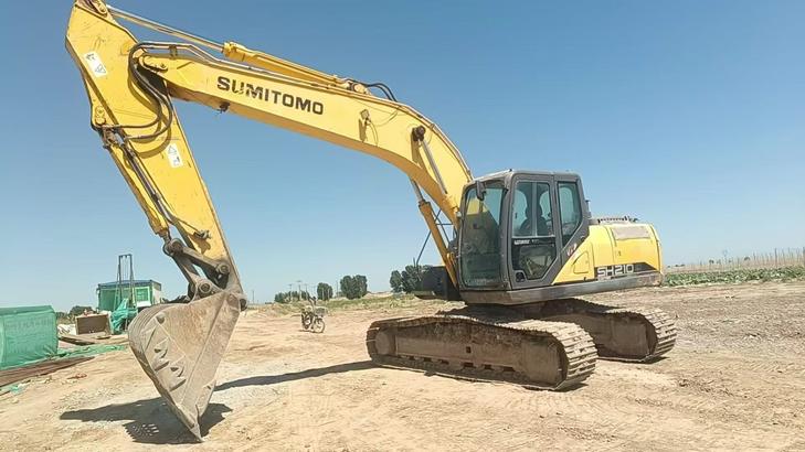 Buy Sumitomo SH210-5 Used Excavator / 1