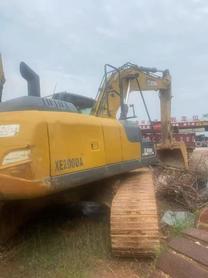 Buy XCMG XE200 Used Excavator / 2 Buy XCMG XE200 Used Excavator / 2