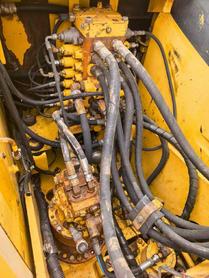 Buy Komatsu PC110-7 Used Excavator / 9 Buy Komatsu PC110-7 Used Excavator / 9