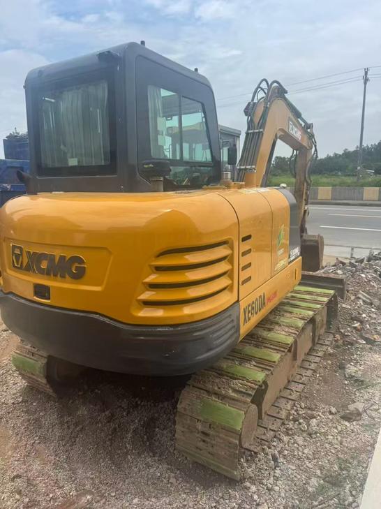Buy XCMG XE60 Used Excavator / 1