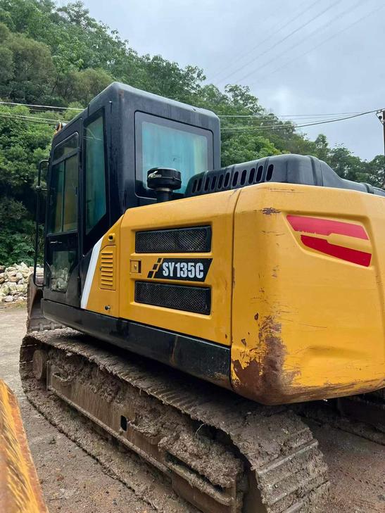 Buy Sany SY135 Used Excavator / 1