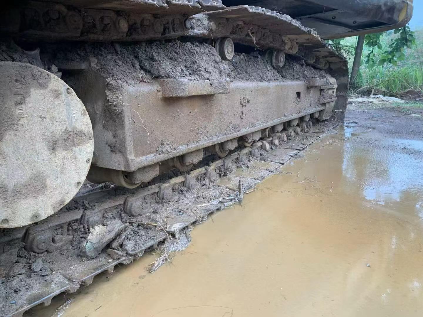Buy XCMG XE215 Used Excavator / 5 Buy XCMG XE215 Used Excavator / 5