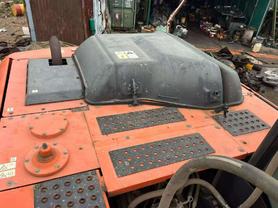 Buy Hitachi ZH200-5A Used Excavator / 8 Buy Hitachi ZH200-5A Used Excavator / 8