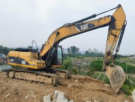 Buy Caterpillar 320D Used Excavator / 2 Buy Caterpillar 320D Used Excavator / 2