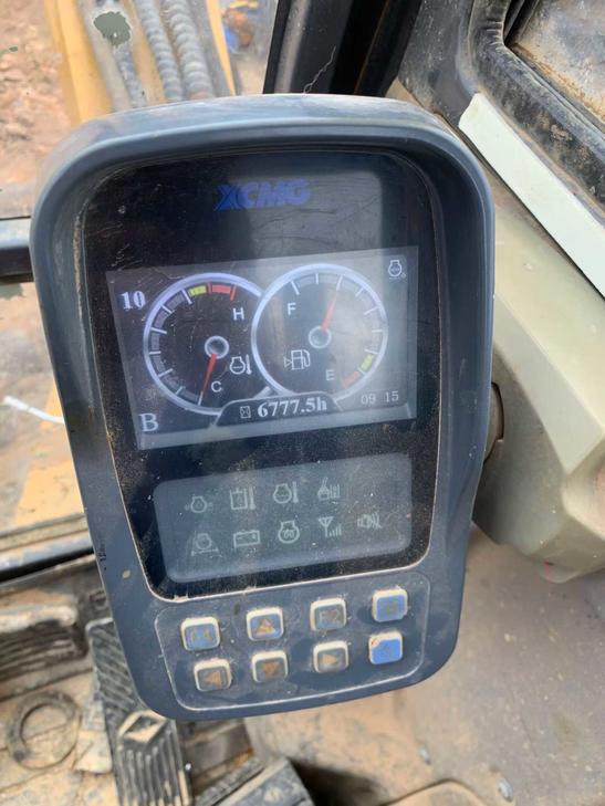 Buy XCMG XE60 Used Excavator / 1