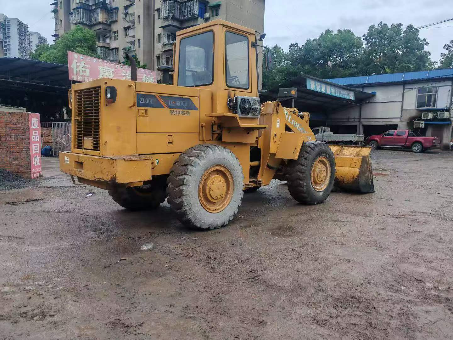 Buy LiuGong ZL30E Used Loader / 2