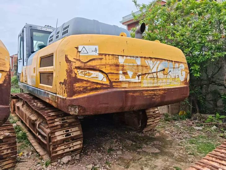 Buy XCMG XE370 Used Excavator / 1