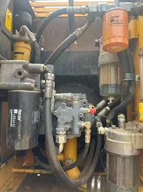 Buy Kato HD512 Used Excavator / 4 Buy Kato HD512 Used Excavator / 4