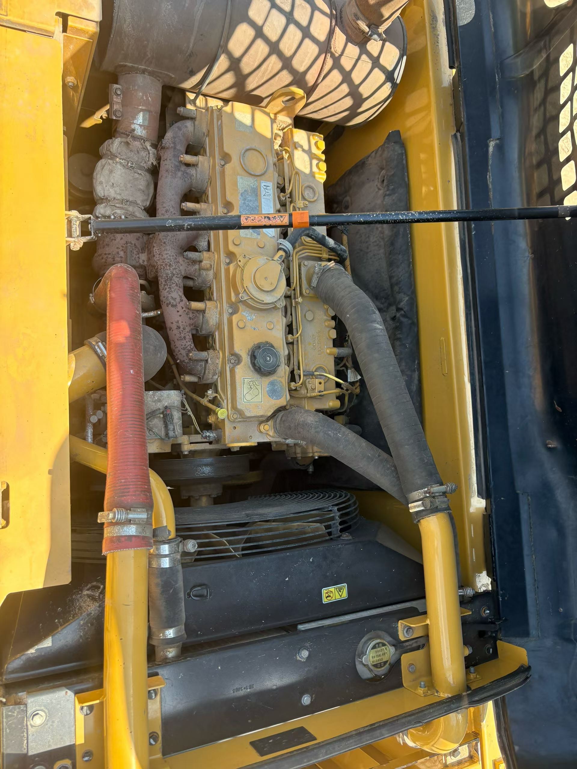 Buy Caterpillar 320D Used Excavator / 8