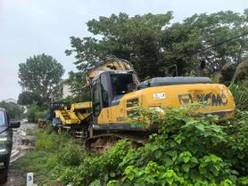 Buy XCMG XE205DA Used Excavator / 2 Buy XCMG XE205DA Used Excavator / 2