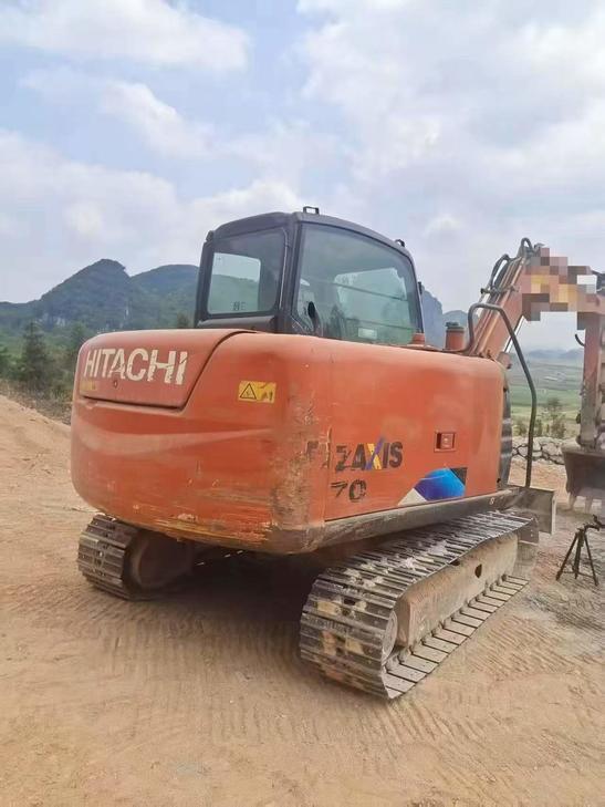 Buy Hitachi ZX60 Used Excavator / 1
